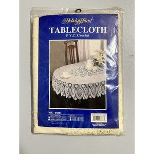 NIP! Vintage Holiday Time Tablecloth P.V.C. Crochet WX-045B 60" x 90" Oval NEW